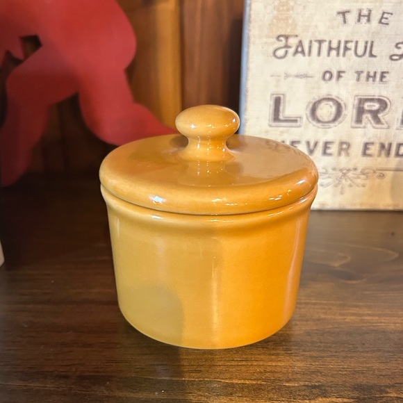 Vintage Dining Henn Handmade Pottery Condiment Cup With